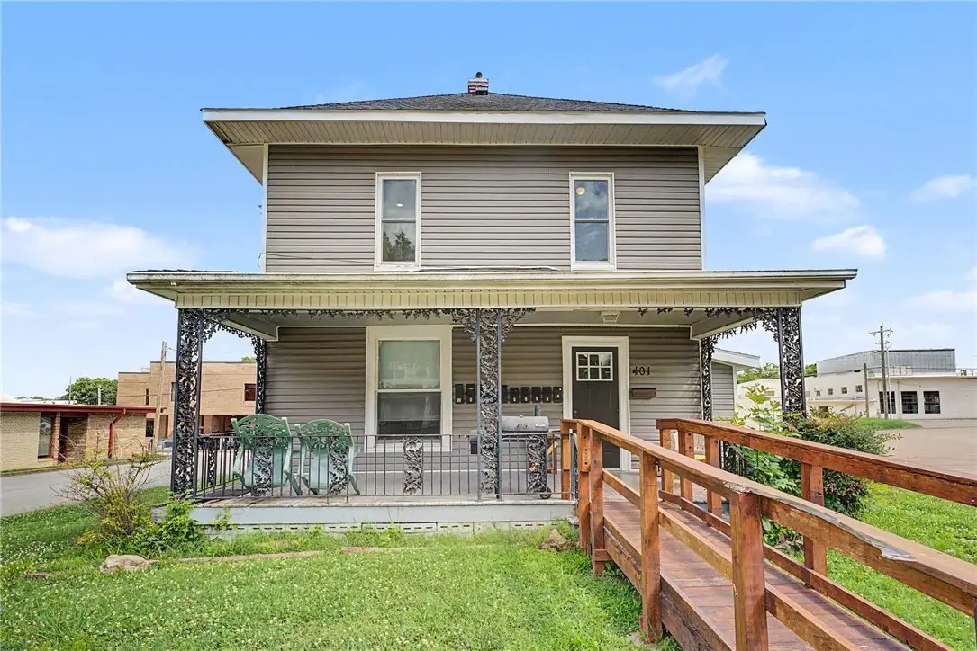 401 E Twin Springs Street, Siloam Springs, AR 72761 - #1
