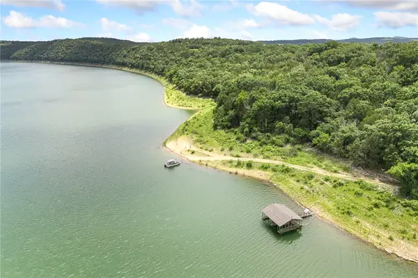 20194 Horseshoe Bend Road, Lead Hill, AR 72644