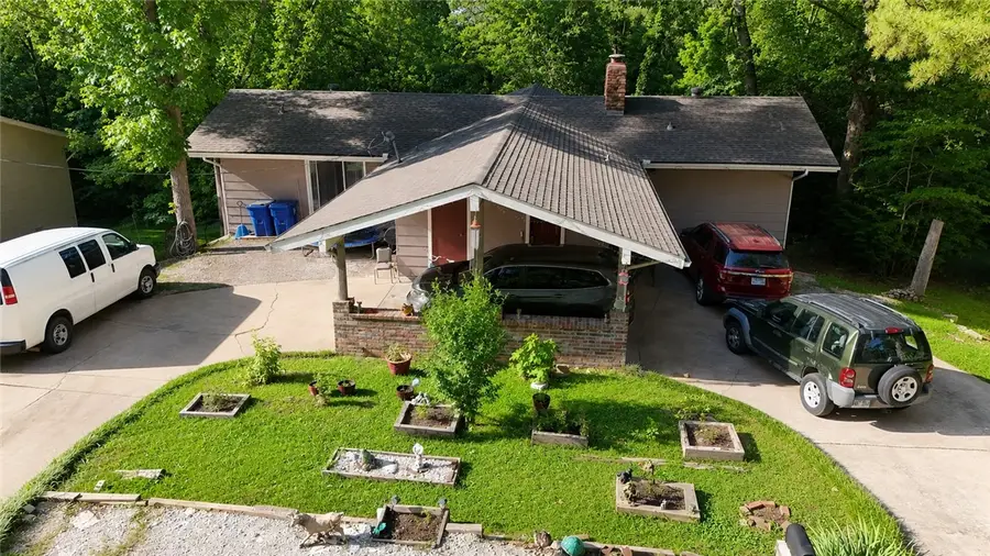 4 Cummings Lane, Bella Vista, AR 72715 - #2