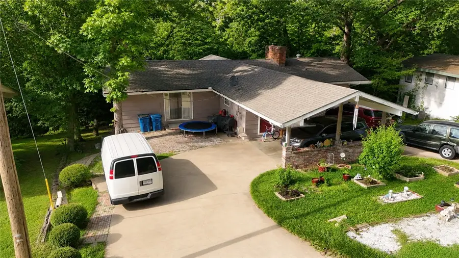 4 Cummings Lane, Bella Vista, AR 72715 - #3