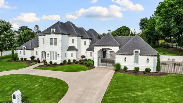 3367 Thornbury Drive, Springdale, AR 72764