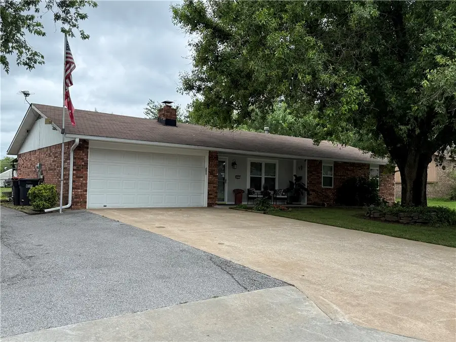 5953 Walden Street, Lowell, AR 72745 - #3