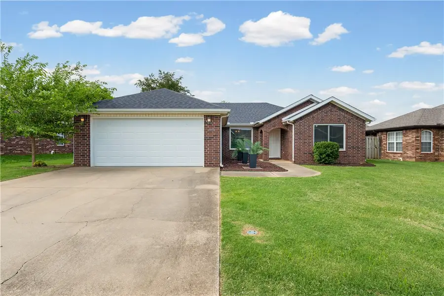 3906 SW Carriageway Avenue, Bentonville, AR 72712 - #2