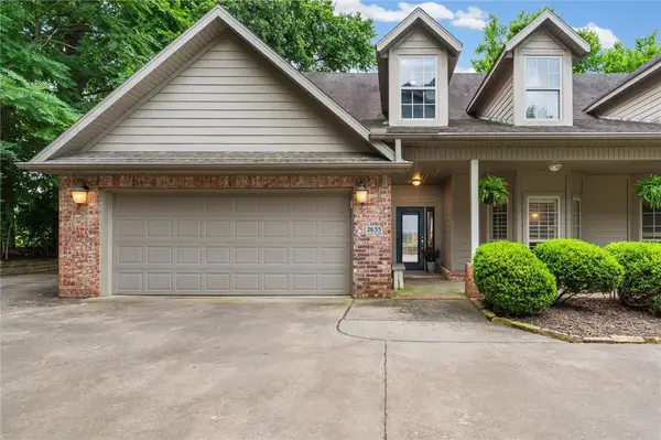 2635 E Neely Place, Fayetteville, AR 72701