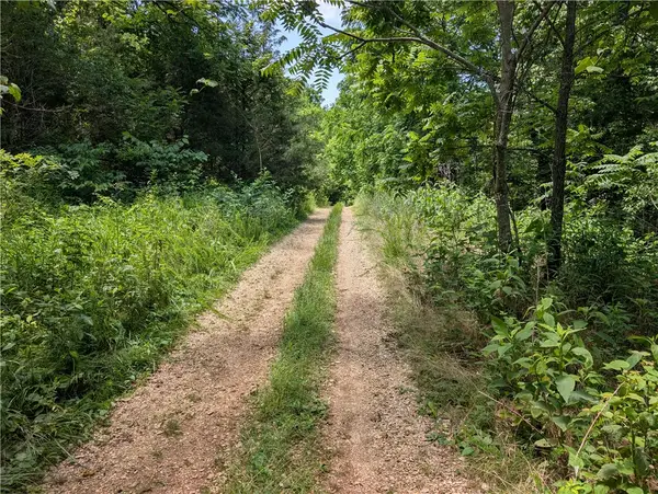 Wey Lane, Bella Vista, AR 72714