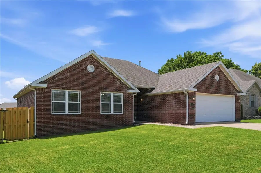 5337 Monica Marie Avenue, Springdale, AR 72762 - #2
