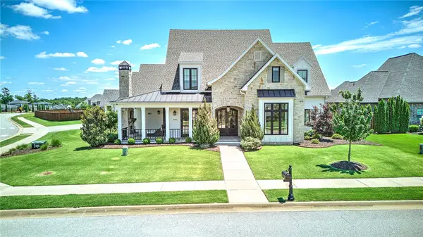 4301 S 86th Street, Bentonville, AR 72713