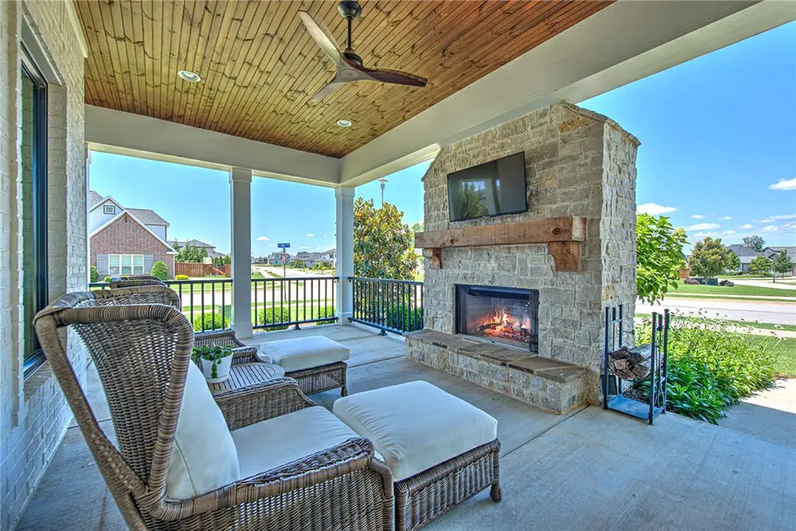 4301 S 86th Street, Bentonville, AR 72713 - #2