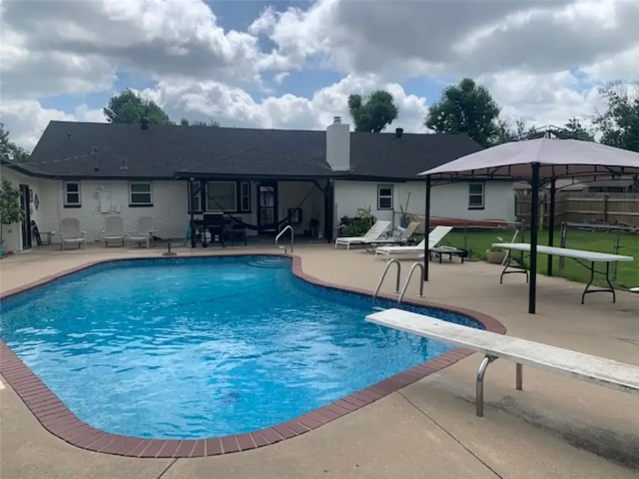1006 S 21st Street, Rogers, AR 72758 - #3