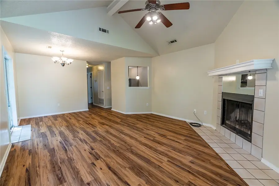 559 S Ray Avenue, Fayetteville, AR 72701 - #3