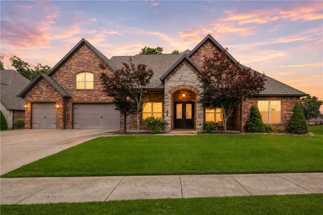 500 NE Lake Pointe Place, Bentonville, AR 72712 - #1