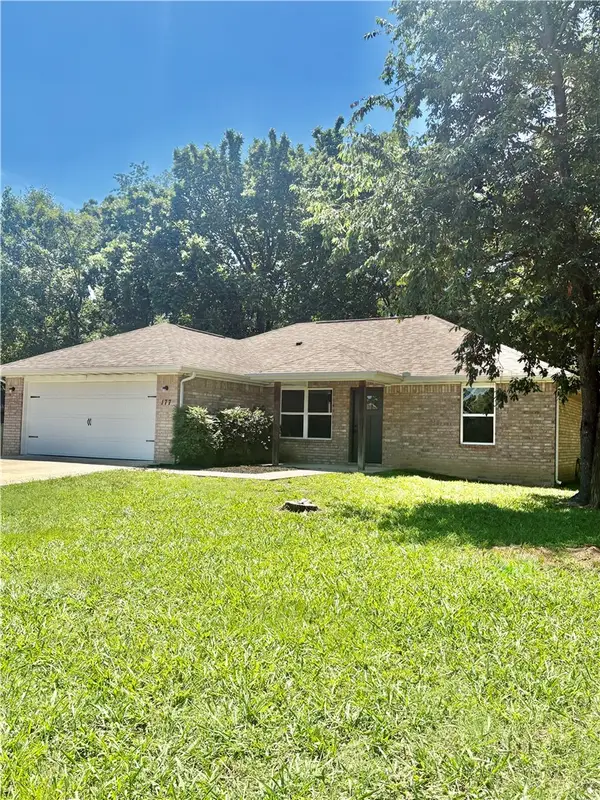 177 Western Heights Circle, Centerton, AR 72719
