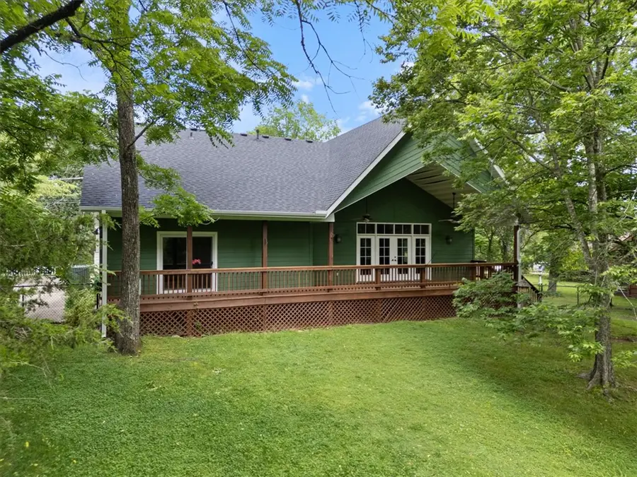 16 Judah Street, Eureka Springs, AR 72632 - #3