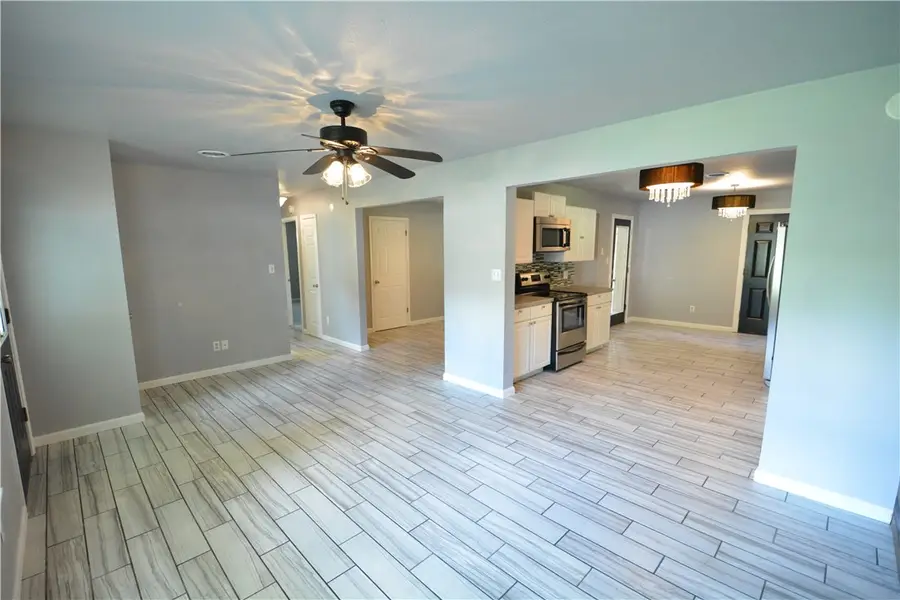 2203 Cottonwood Place, Springdale, AR 72762 - #3