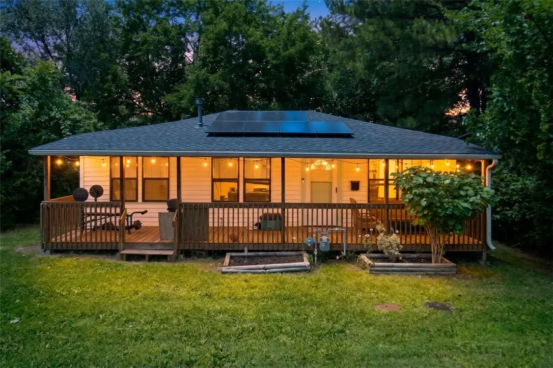 1505 N Garland Avenue, Fayetteville, AR 72703 - #1