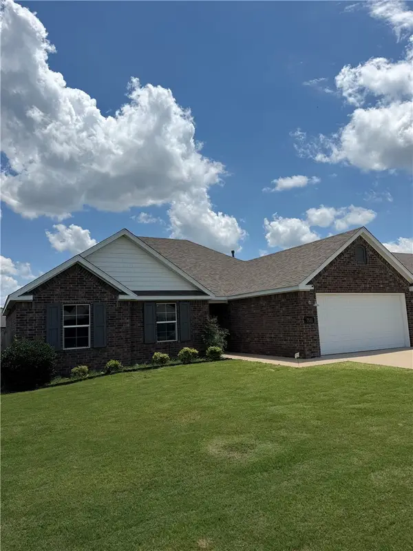 7533 Devonshire Avenue, Springdale, AR 72762