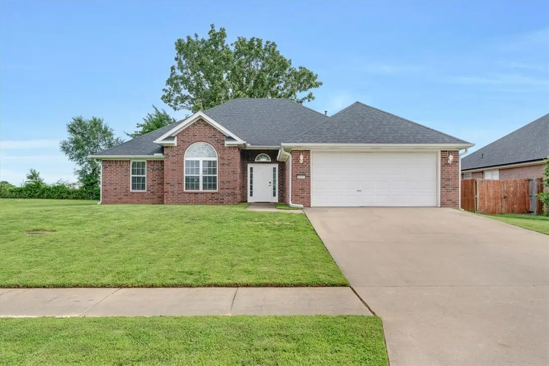 3201 6th Street, Bentonville, AR 72712 - #1