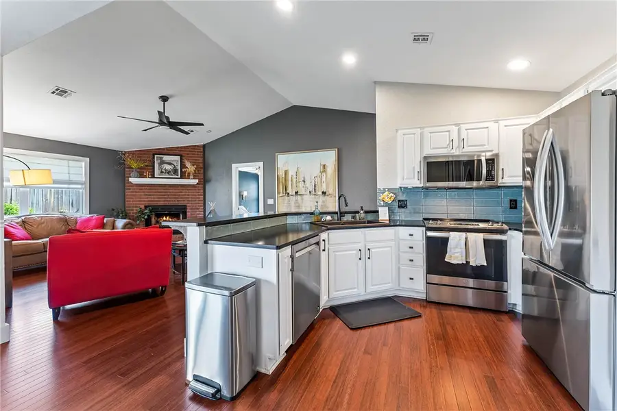 13 Greenridge Lane, Bentonville, AR 72712 - #2