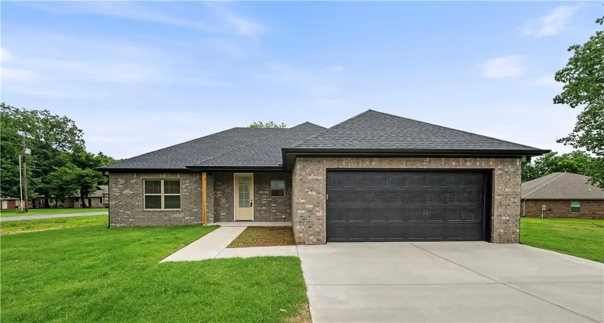34 Lockhart Drive, Bella Vista, AR 72715 - #1