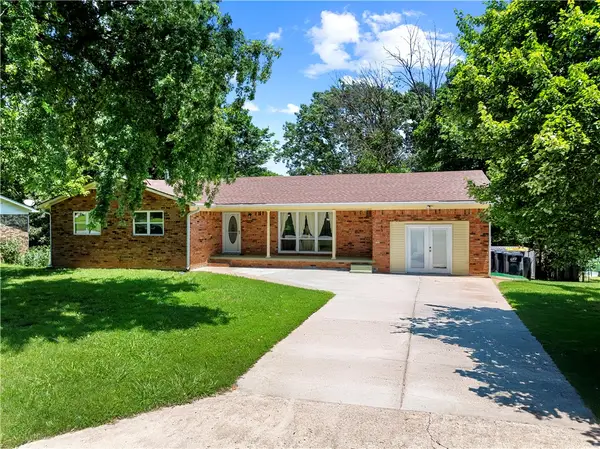 703 N Liberty Street, Harrison, AR 72601