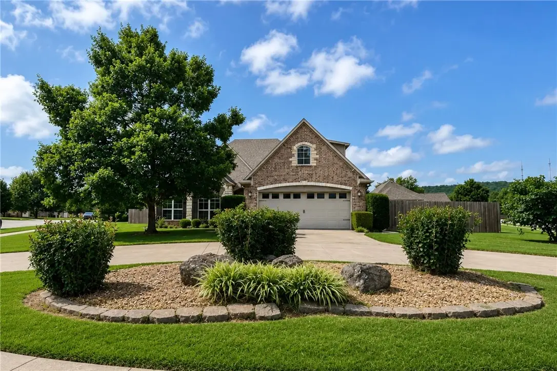 3907 W Mountain View Drive, Fayetteville, AR 72704 - #1