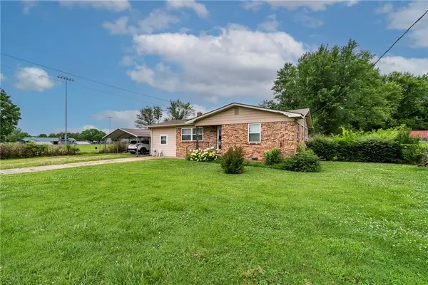 701 E Sumac Street, Rogers, AR 72756