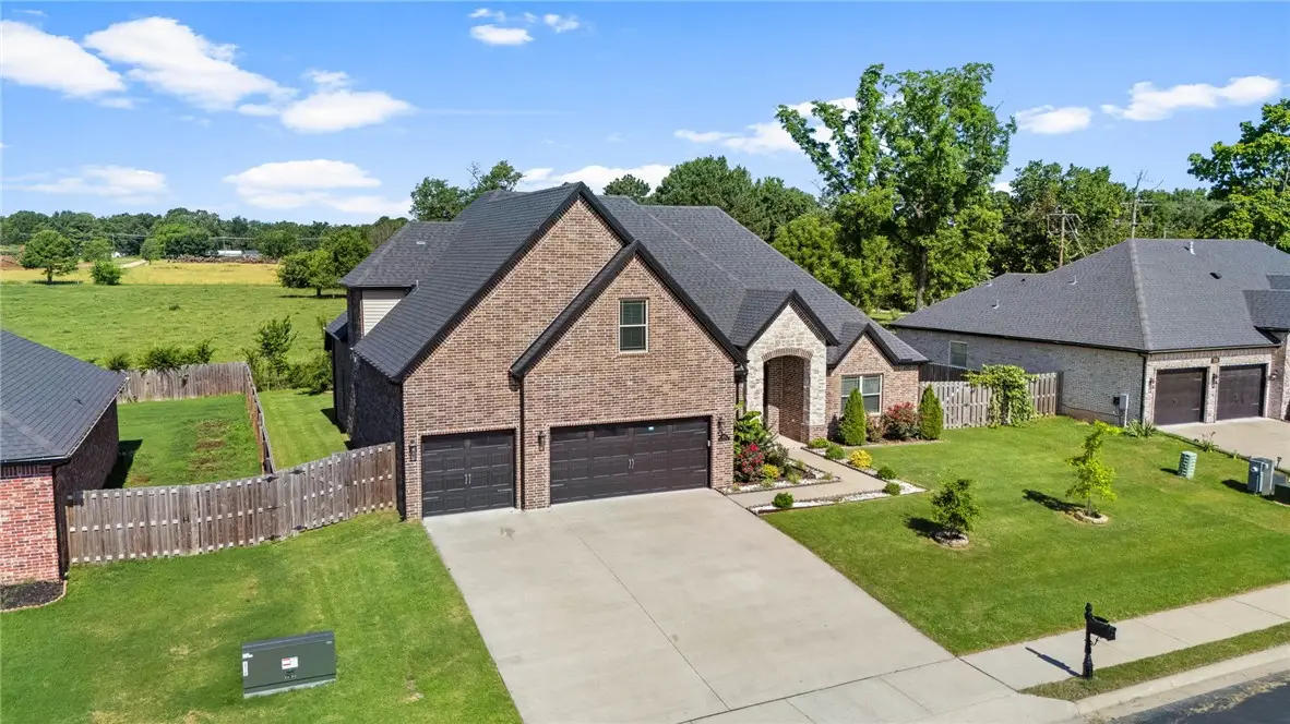 1010 Huntleigh Drive, Bentonville, AR 72713 - #1