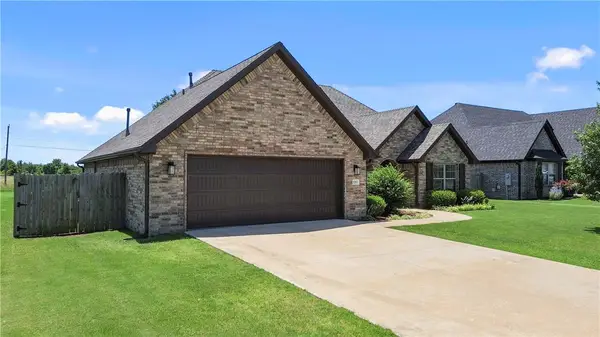 1353 Valle Lane, Springdale, AR 72762