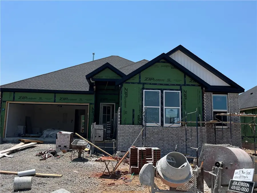 6701 SW Orange Avenue, Bentonville, AR 72713 - #2