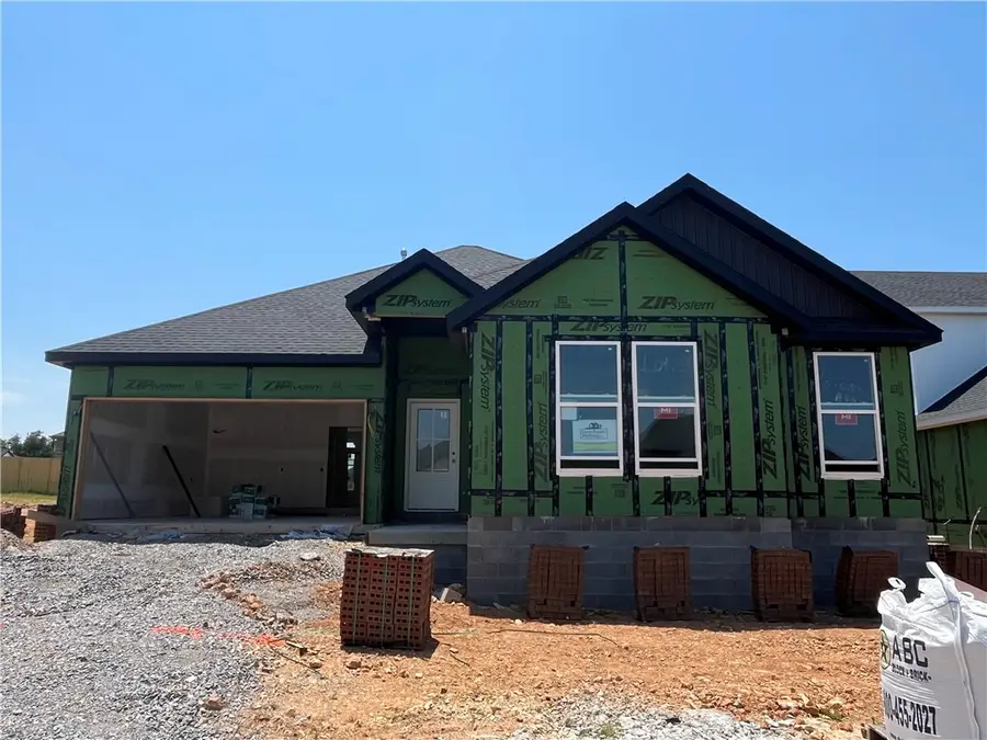 6605 SW Orange Avenue, Bentonville, AR 72713 - #2