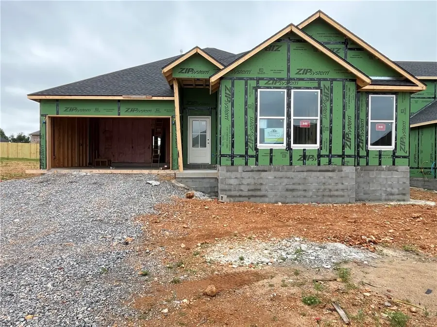 6605 SW Orange Avenue, Bentonville, AR 72713 - #3
