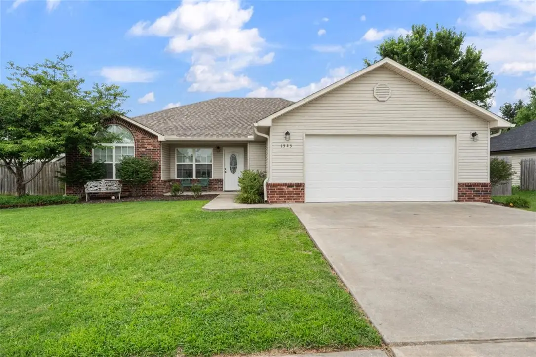 1523 William Court, Siloam Springs, AR 72761 - #1