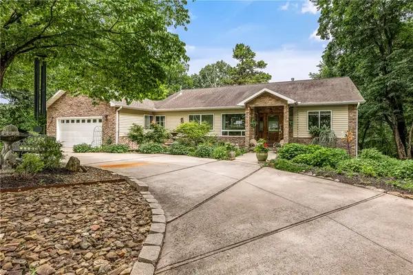 920 E Amis Road, Rogers, AR 72756