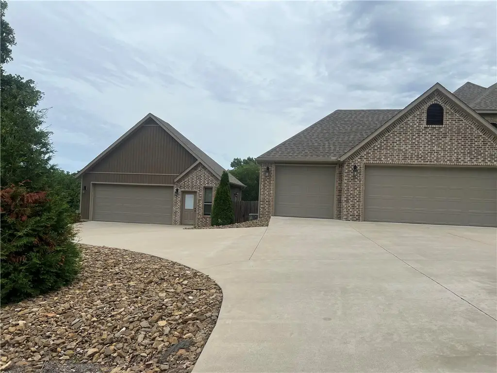 33 Ledbetter Lane, Bella Vista, AR 72715 - #1