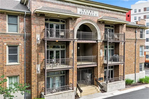 600 W Meadow Street #206, Fayetteville, AR 72701
