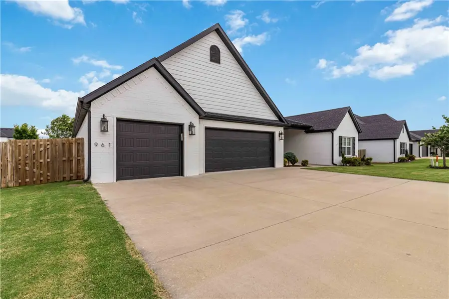 961 Osage View Drive, Bentonville, AR 72713 - #3