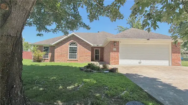 34 N Letitia Avenue, Fayetteville, AR 72701