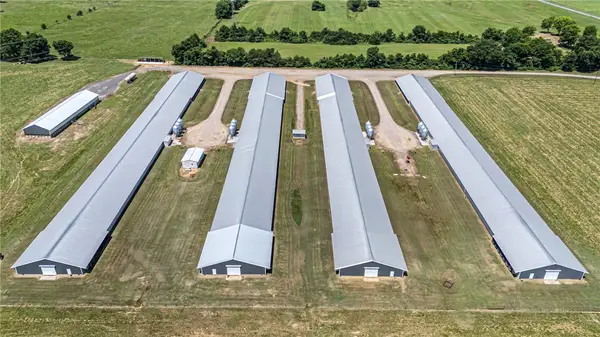 276 Charton Road, Morrilton, AR 72110