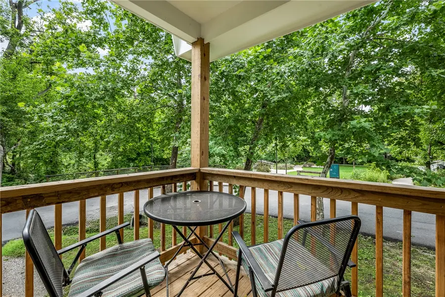 233 Gregg Avenue, Fayetteville, AR 72701 - #2