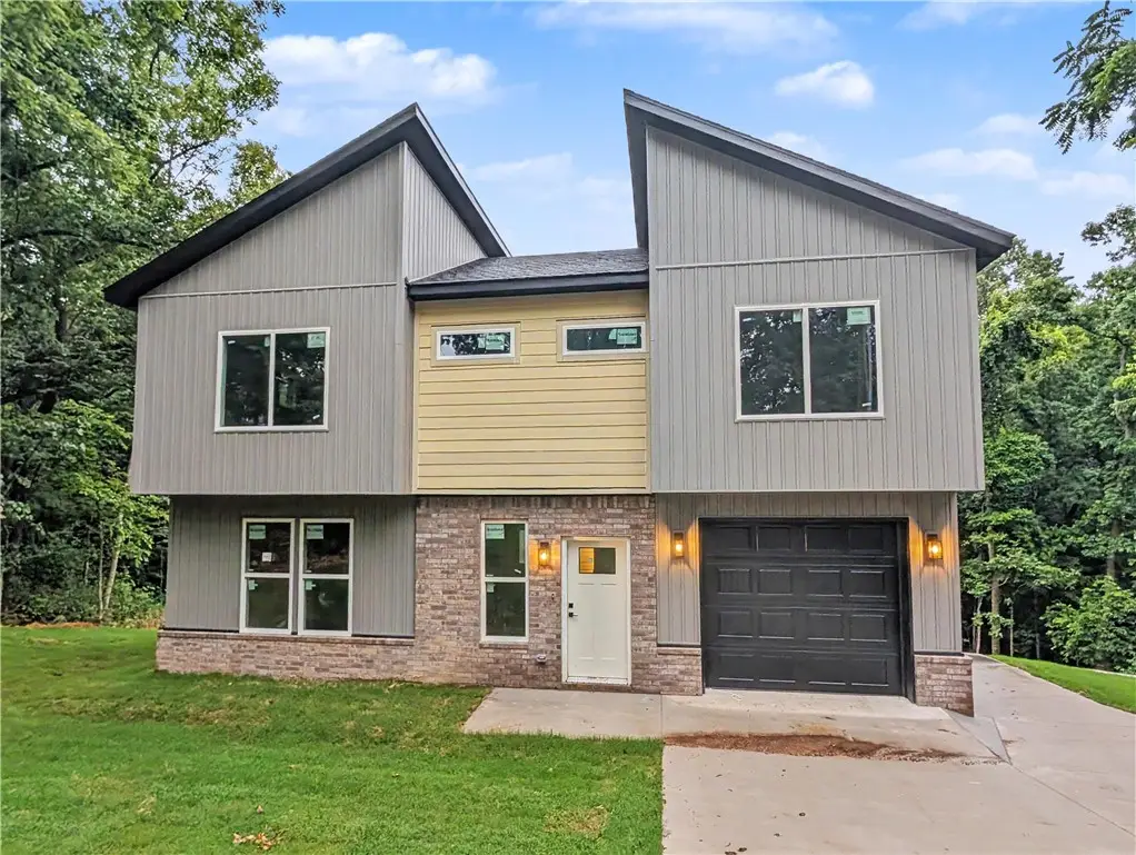 19 Francis Lane, Bella Vista, AR 72715 - #1