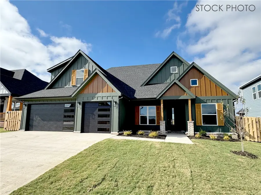 2702 Amaris Avenue, Lowell, AR 72745 - #2