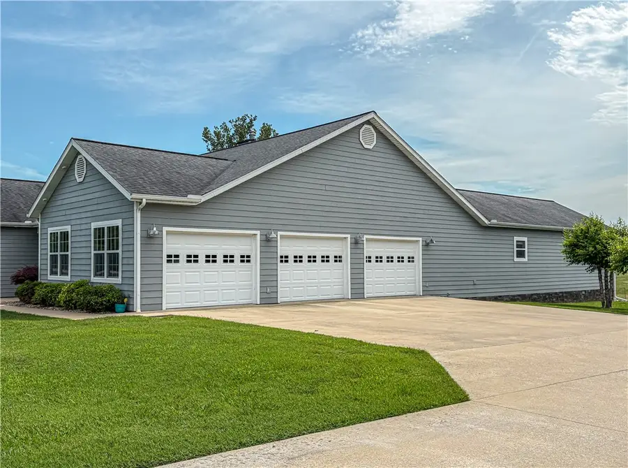 3888 Carole Lane, Harrison, AR 72601 - #2