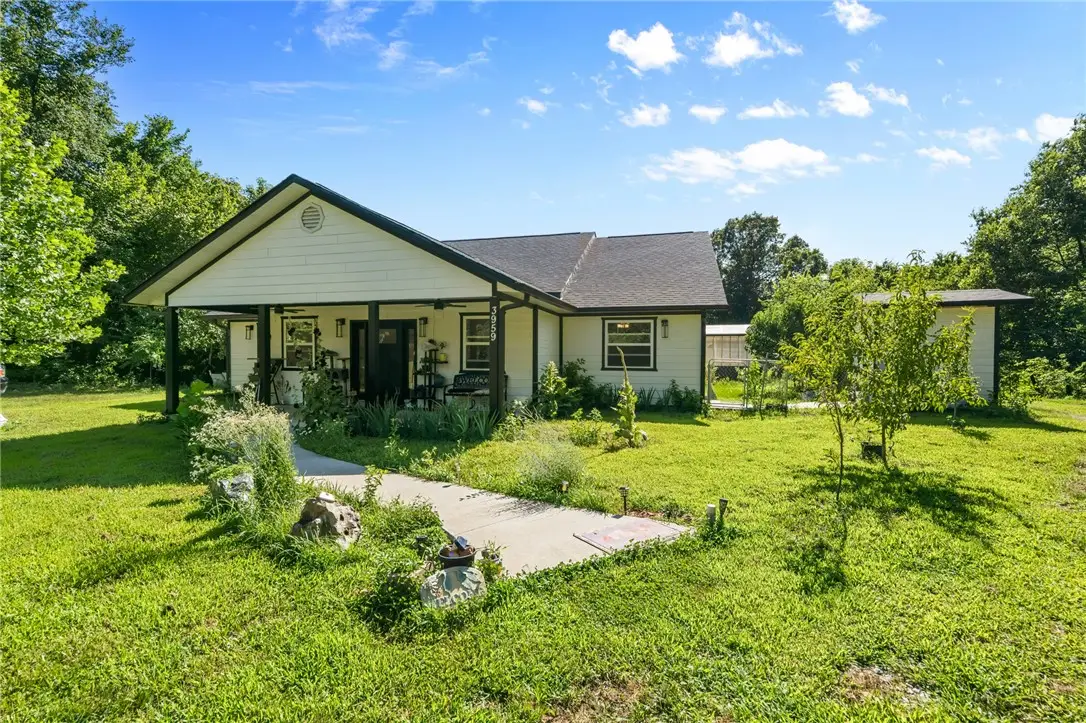 3959 County Road 811, Green Forest, AR 72638 - #1