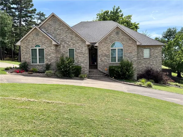 1201 Carruthers Drive, Morrilton, AR 72110