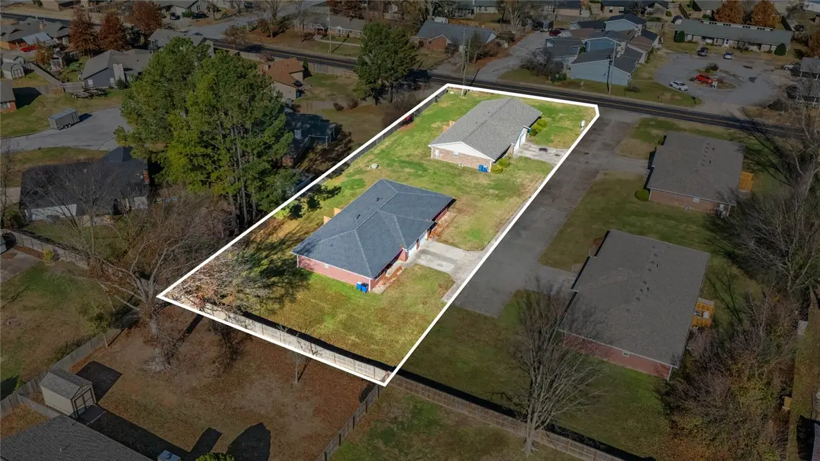 1011/1013 NW 12th Street, Bentonville, AR 72712 - #1