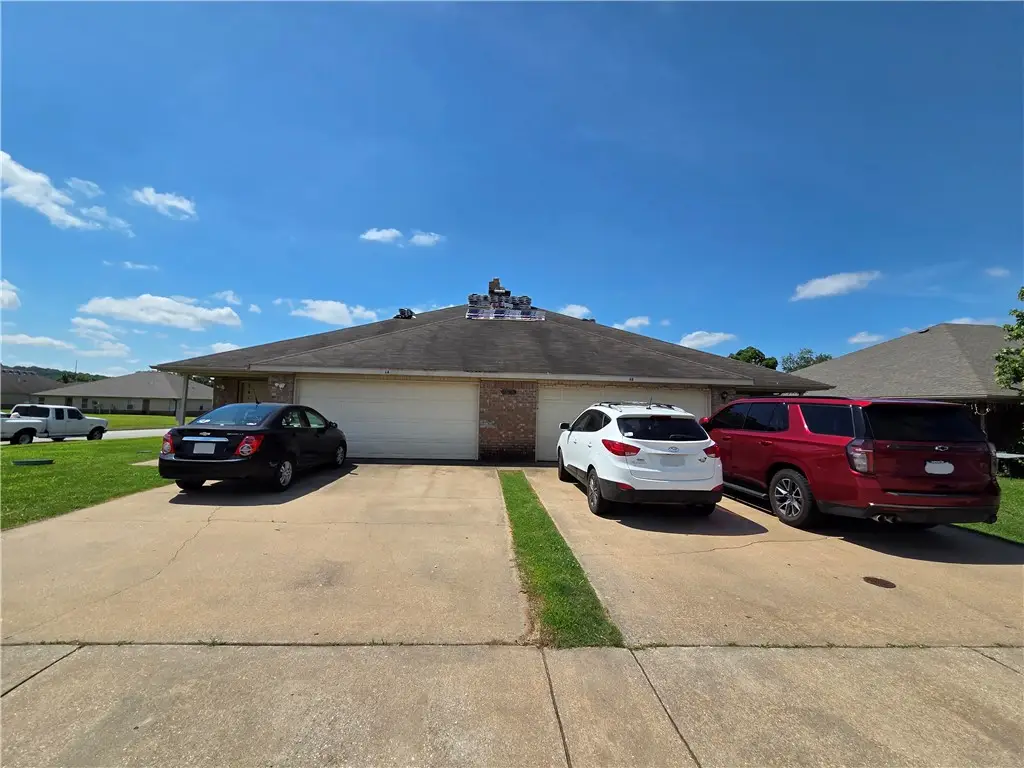 1041 Remington Drive, Springdale, AR 72764 - #1