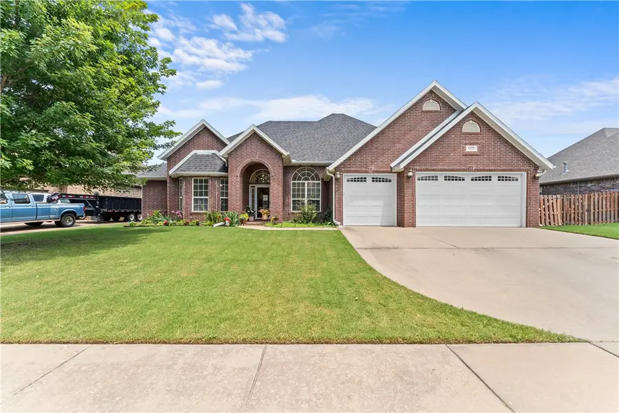 4376 W Wedge Drive, Fayetteville, AR 72704 - #2
