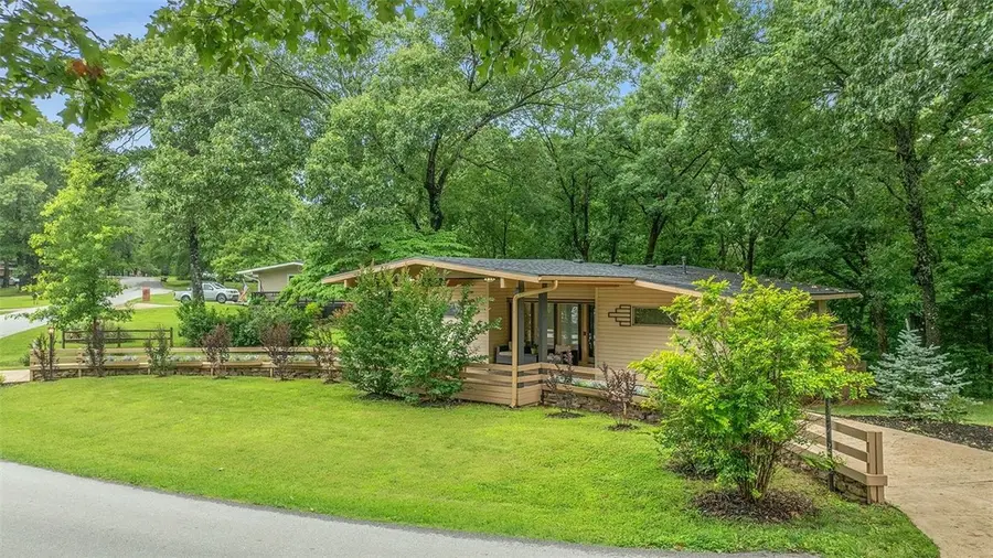 11 Worcester Drive, Bella Vista, AR 72714 - #2