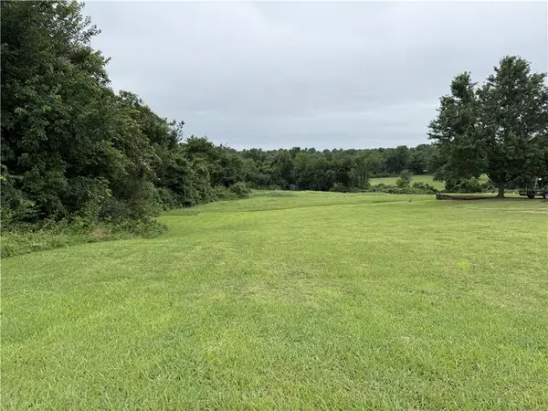 1320 W Holt Avenue, Harrison, AR 72601