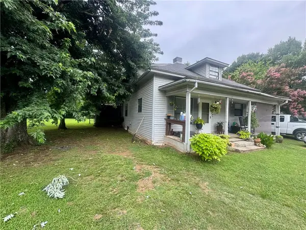 820 S Hartford Avenue, Russellville, AR 72801